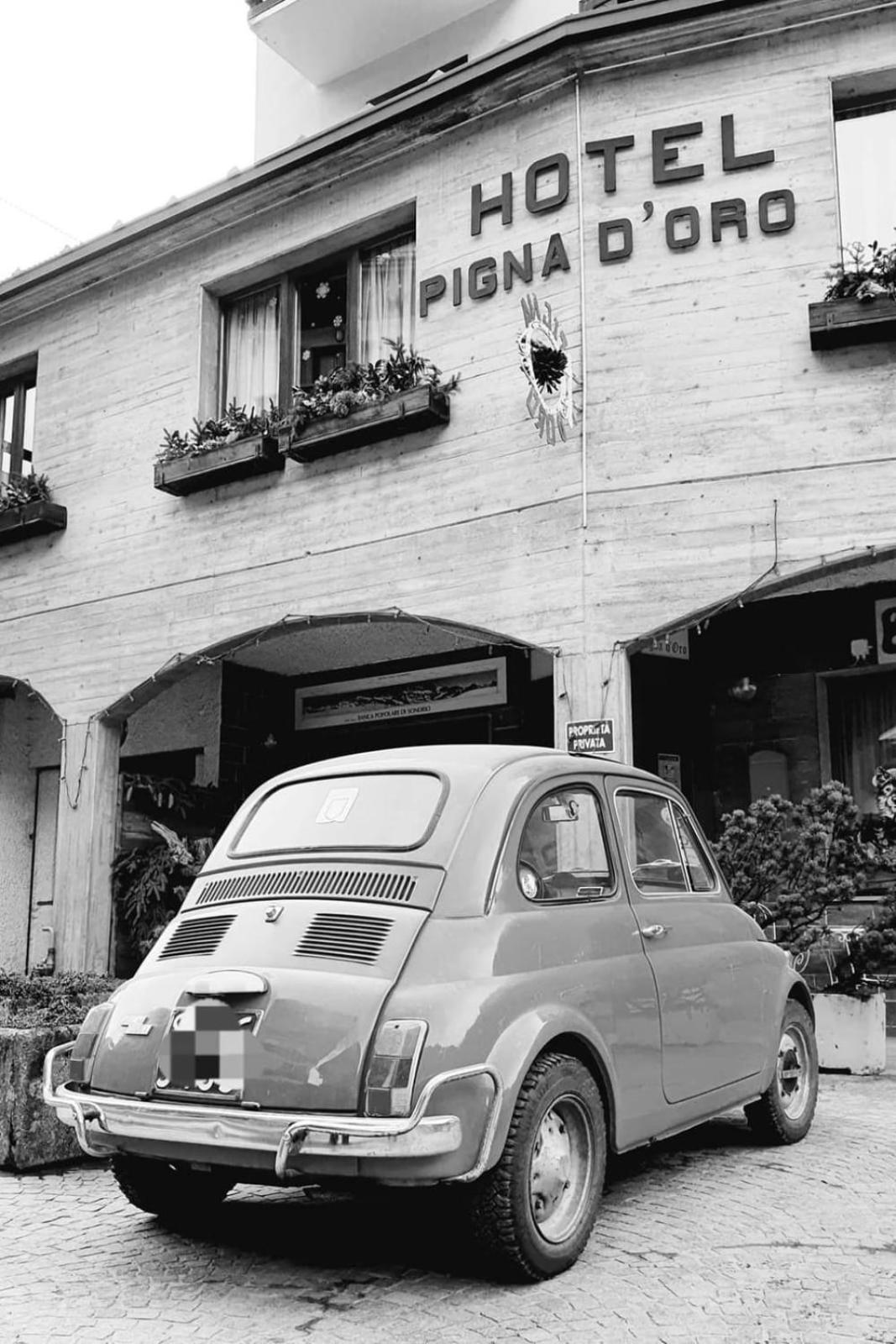Hotel Pigna D'Oro キエーザ・イン・ヴァルマレンコ エクステリア 写真
